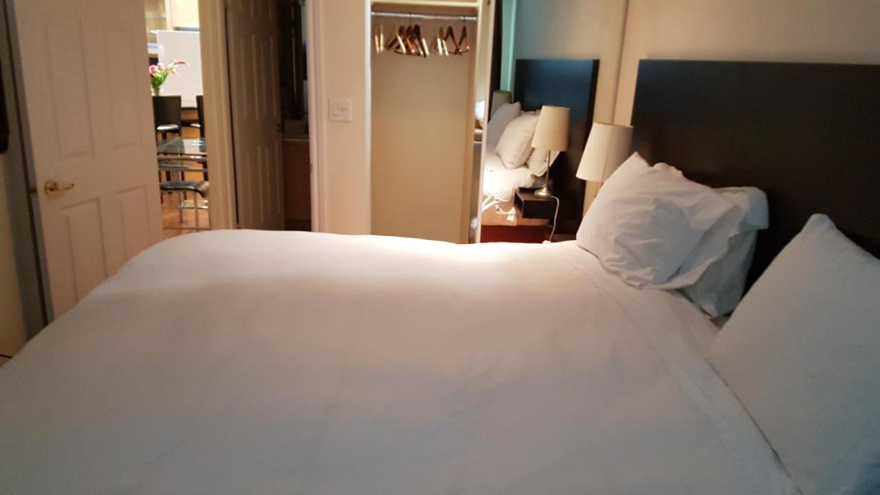 Toronto Luxury Accommodations - Qwest Eksteriør billede