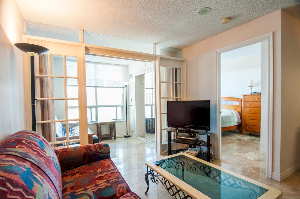 Toronto Luxury Accommodations - Qwest Eksteriør billede