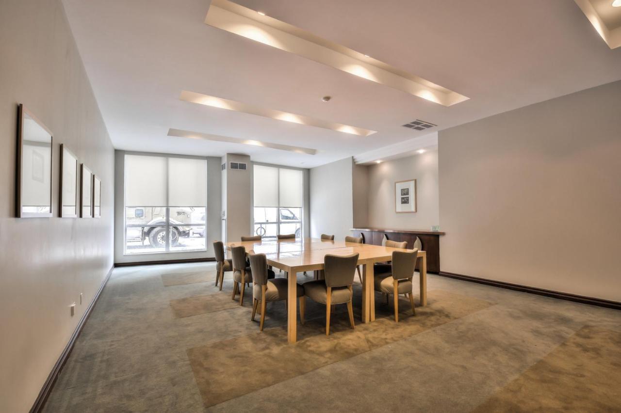 Toronto Luxury Accommodations - Qwest Eksteriør billede