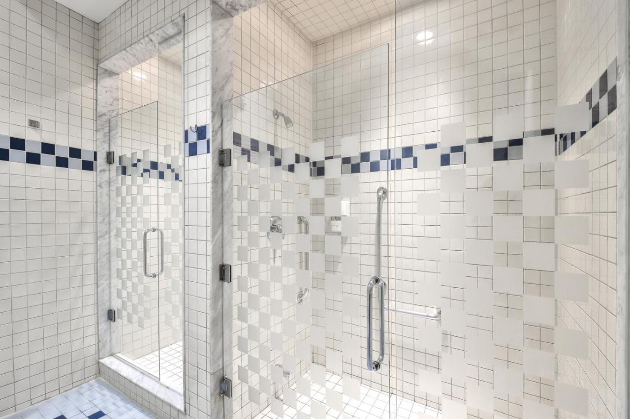 Toronto Luxury Accommodations - Qwest Eksteriør billede